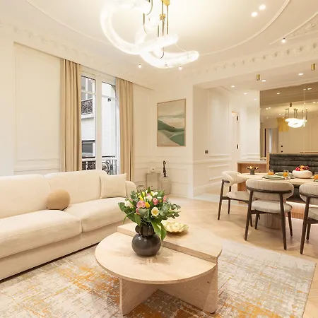Maison Galante - Serviced In Champs-elysees Paris
