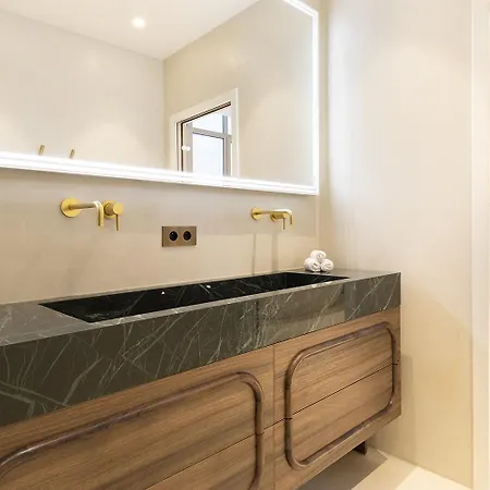 Maison Galante - Serviced In Champs-elysees * Paris