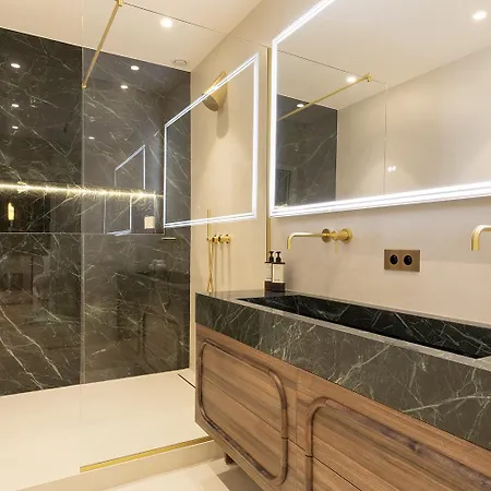 Maison Galante - Serviced In Champs-elysees Apartment *